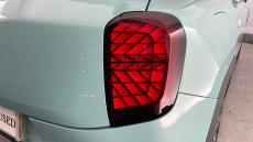 MINI Aceman 135kW E Classic 43kWh 5dr Auto Electric Hatchback